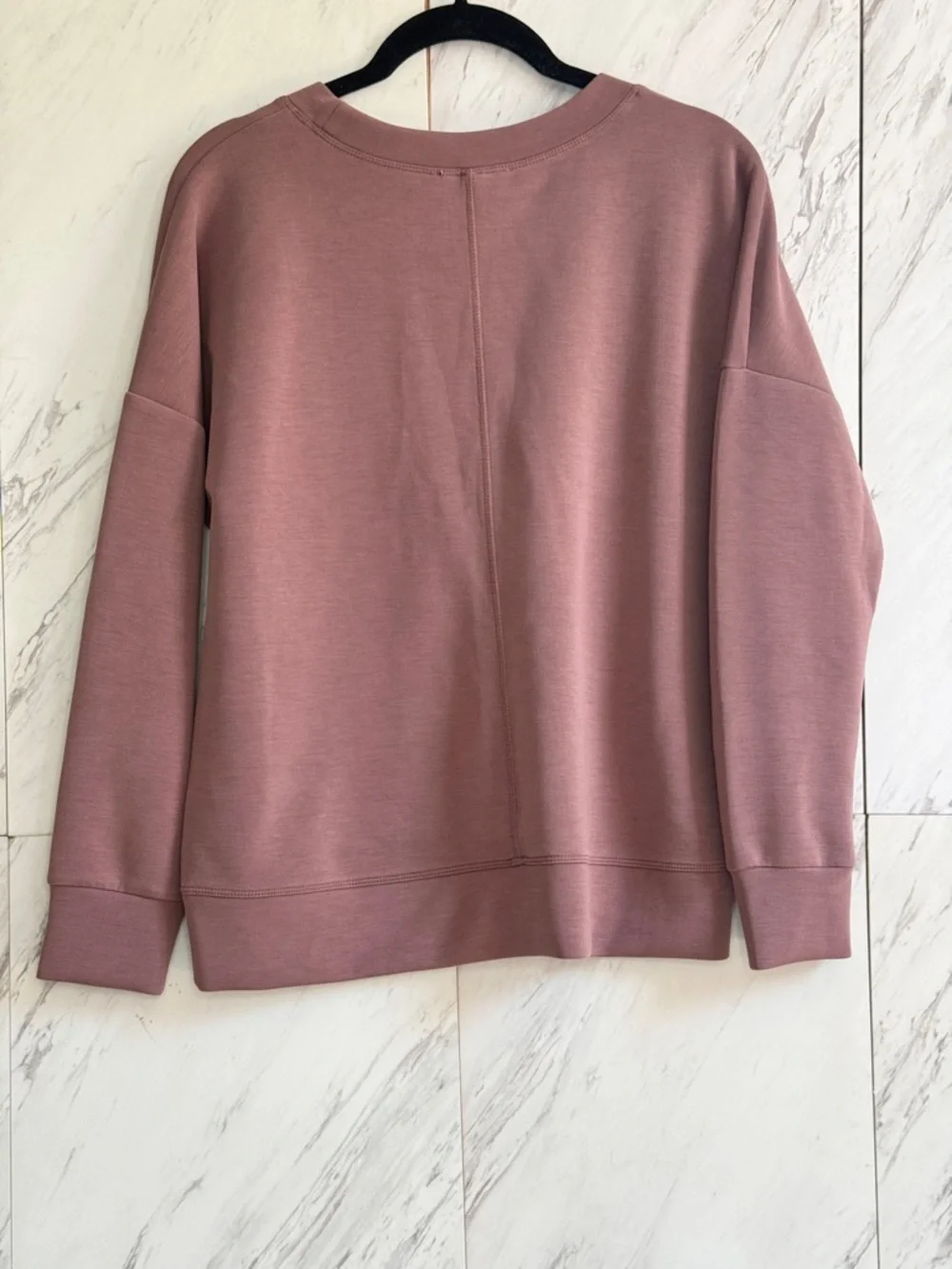 3/$60 Cable & Gauge Super Soft Mauve Crewneck Pullover Sweatshirt SZ S
